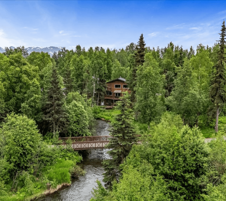 Book Cabin Anchorage